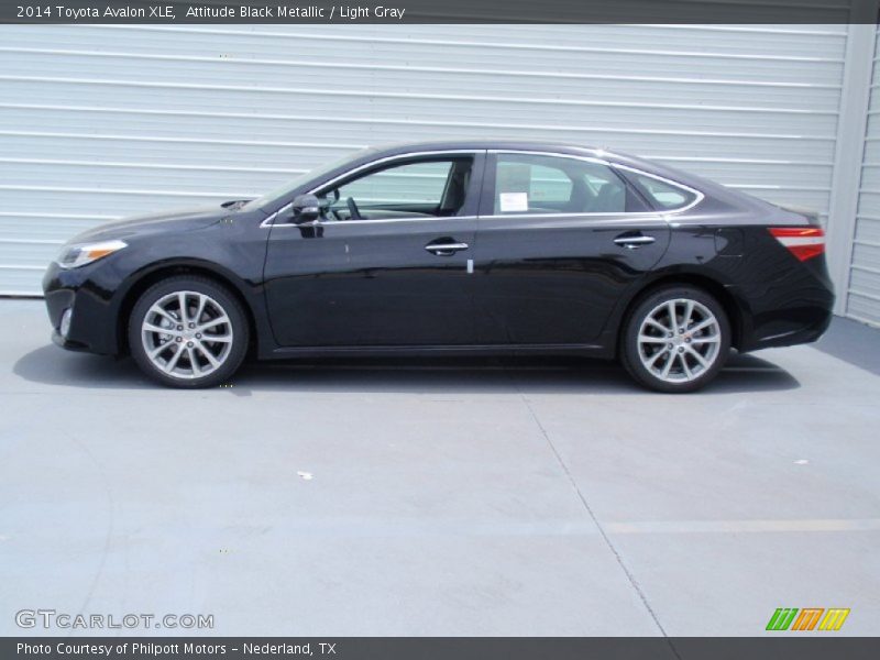 Attitude Black Metallic / Light Gray 2014 Toyota Avalon XLE