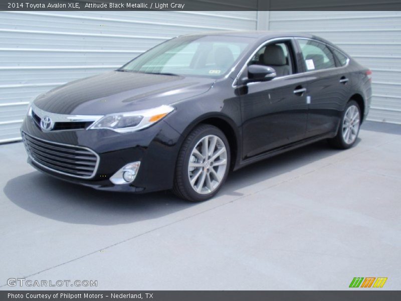 Attitude Black Metallic / Light Gray 2014 Toyota Avalon XLE