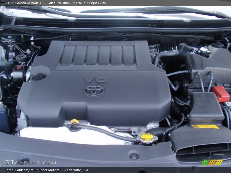 Attitude Black Metallic / Light Gray 2014 Toyota Avalon XLE