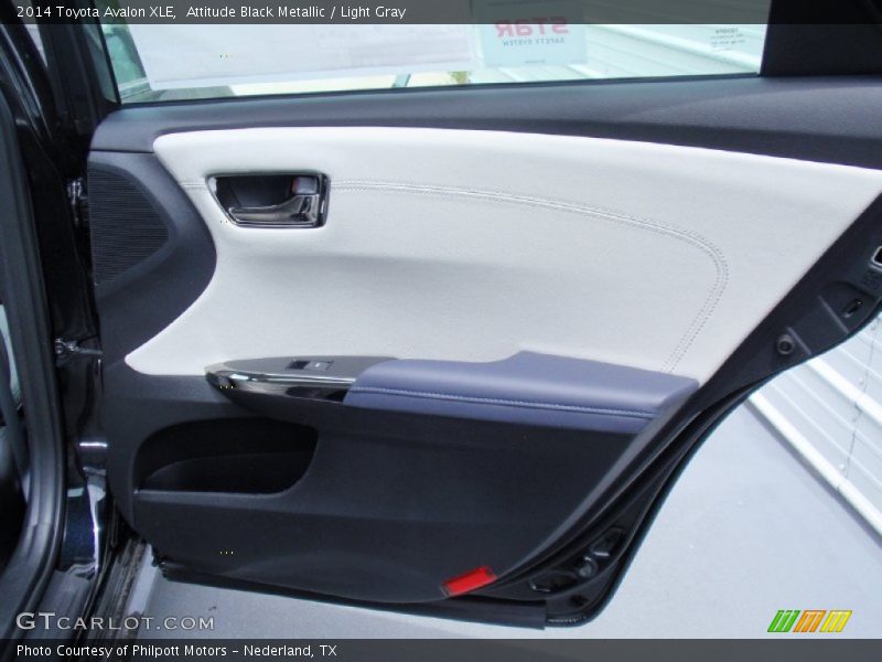 Attitude Black Metallic / Light Gray 2014 Toyota Avalon XLE