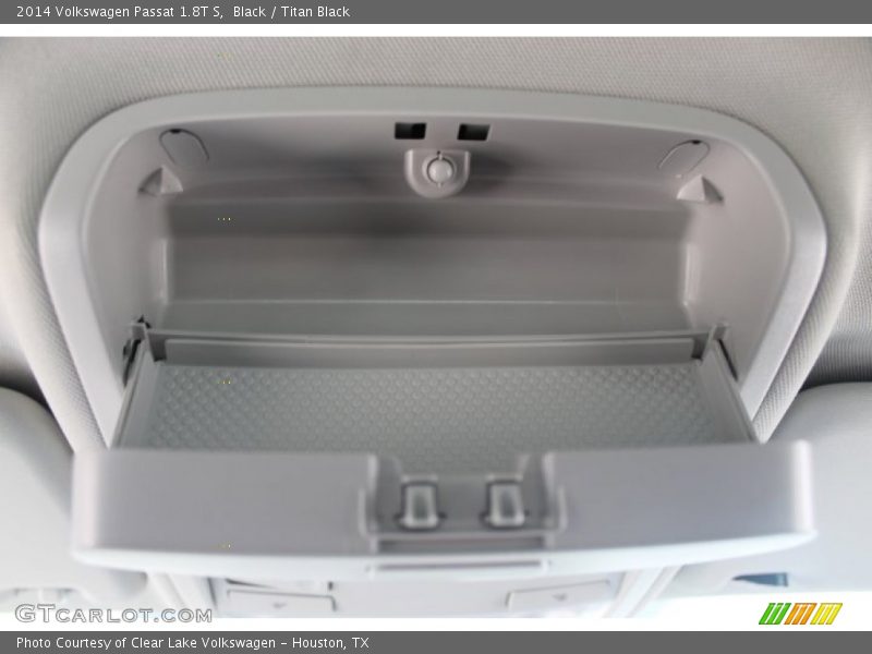 Black / Titan Black 2014 Volkswagen Passat 1.8T S