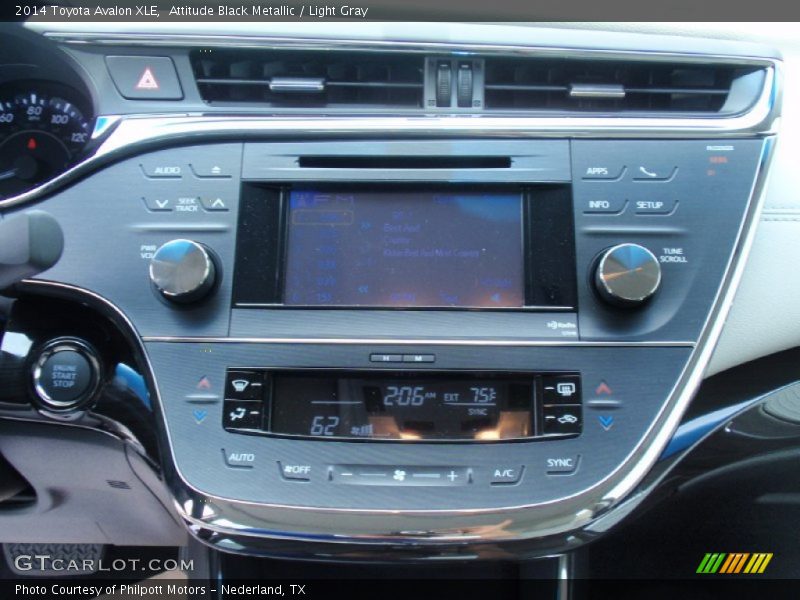 Attitude Black Metallic / Light Gray 2014 Toyota Avalon XLE