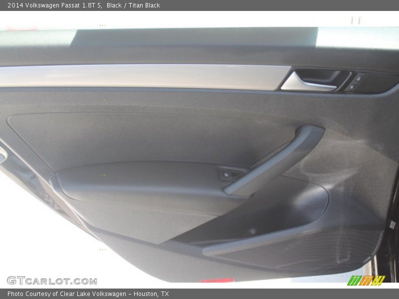 Black / Titan Black 2014 Volkswagen Passat 1.8T S