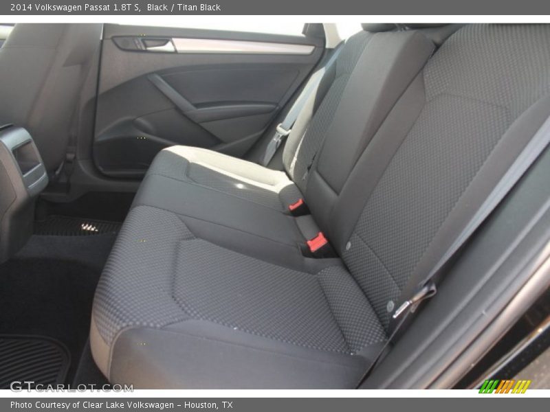 Black / Titan Black 2014 Volkswagen Passat 1.8T S