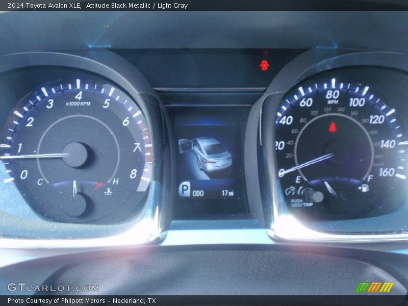 Attitude Black Metallic / Light Gray 2014 Toyota Avalon XLE