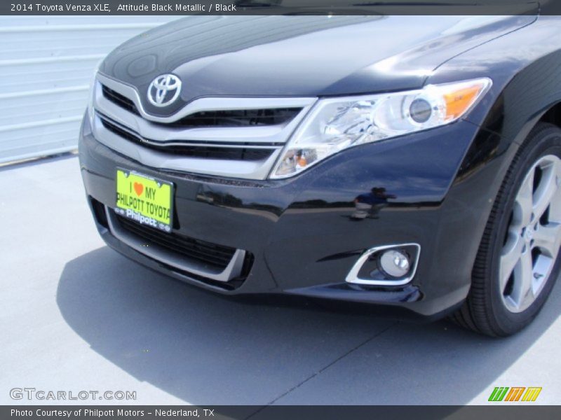 Attitude Black Metallic / Black 2014 Toyota Venza XLE