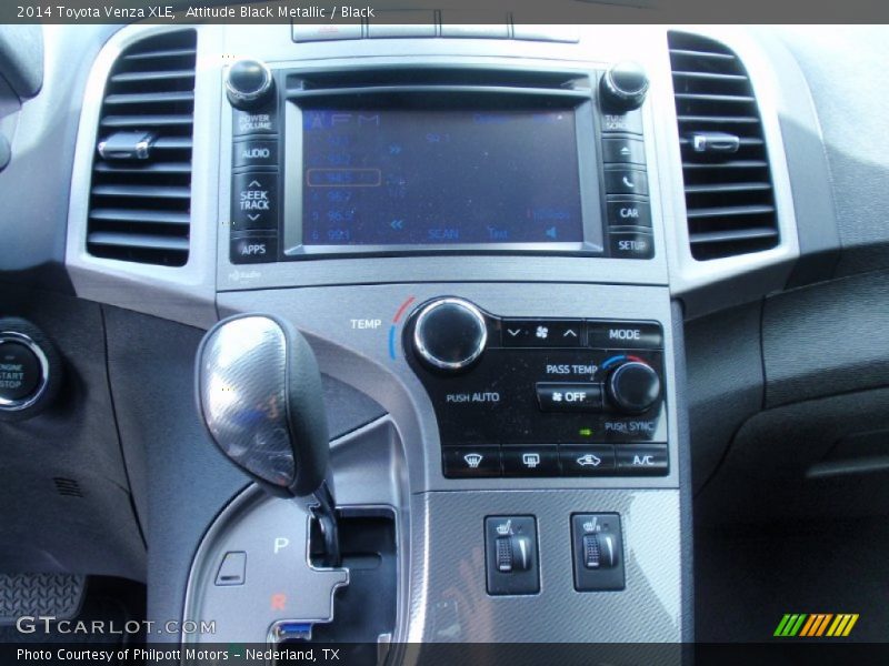 Attitude Black Metallic / Black 2014 Toyota Venza XLE