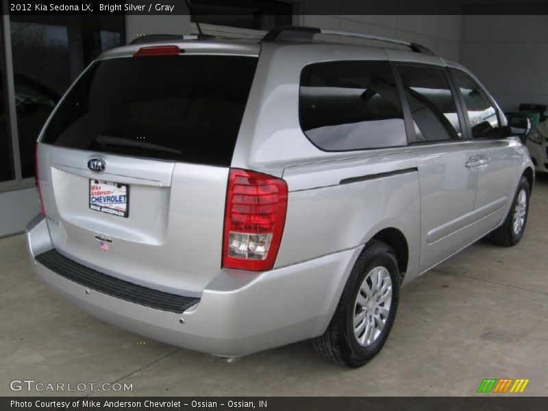 Bright Silver / Gray 2012 Kia Sedona LX