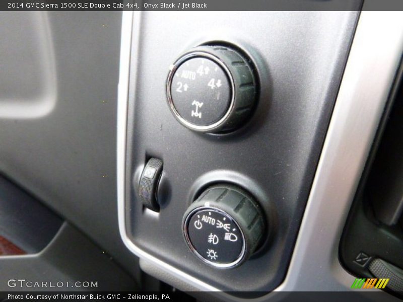 Onyx Black / Jet Black 2014 GMC Sierra 1500 SLE Double Cab 4x4
