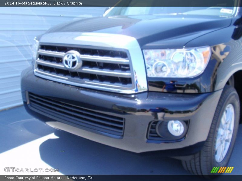 Black / Graphite 2014 Toyota Sequoia SR5