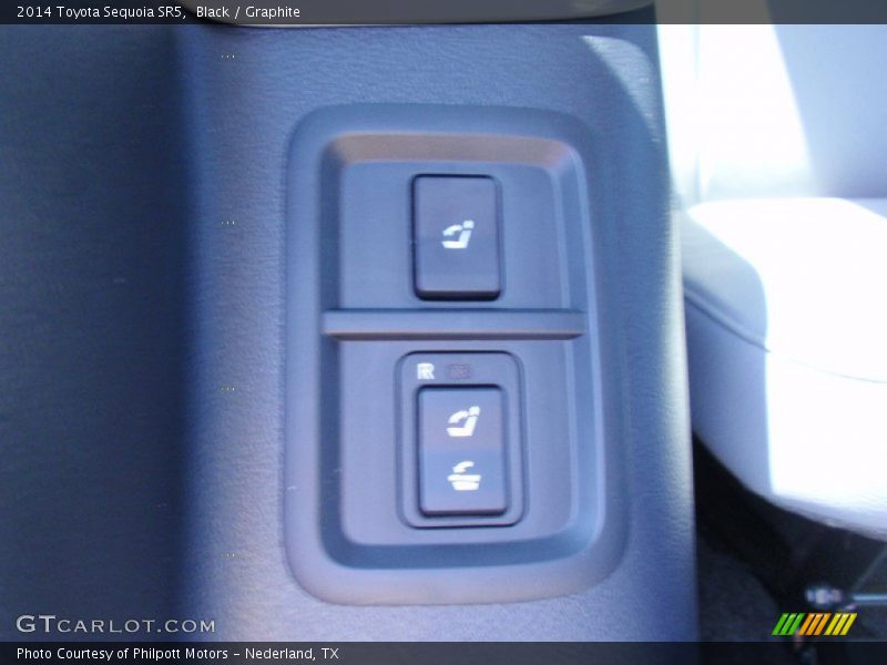 Black / Graphite 2014 Toyota Sequoia SR5