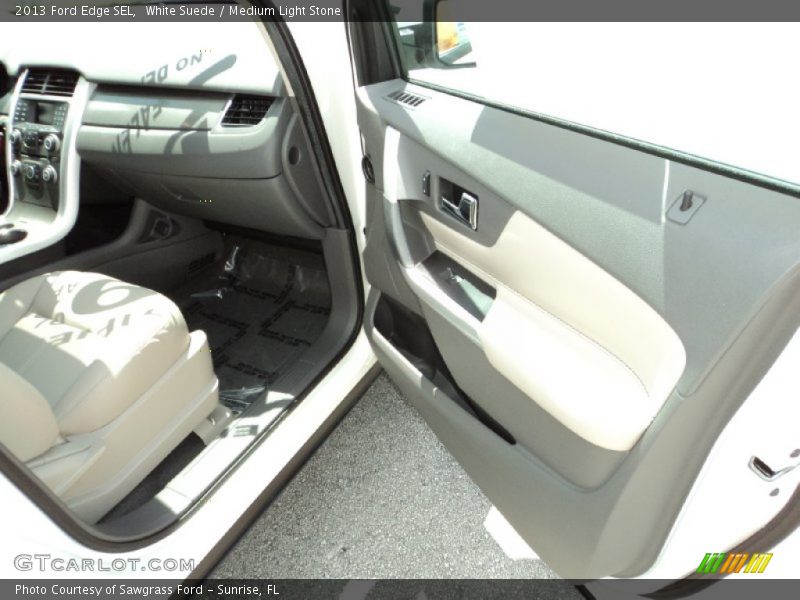 White Suede / Medium Light Stone 2013 Ford Edge SEL