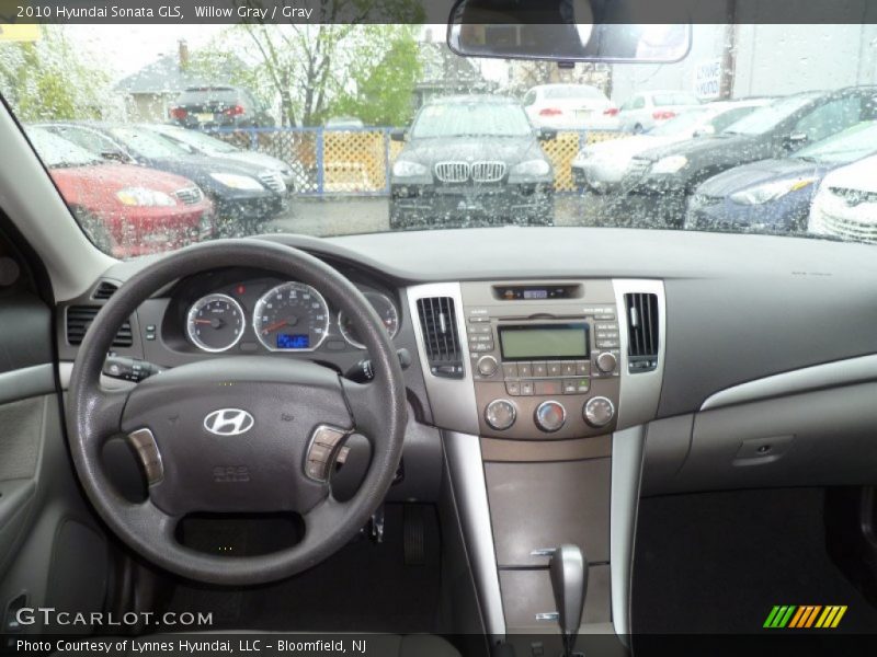 Willow Gray / Gray 2010 Hyundai Sonata GLS