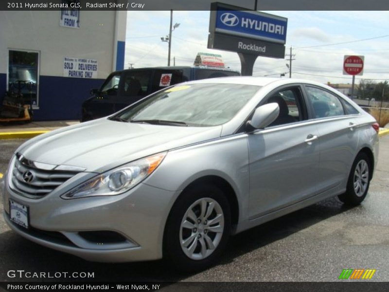 Radiant Silver / Gray 2011 Hyundai Sonata GLS