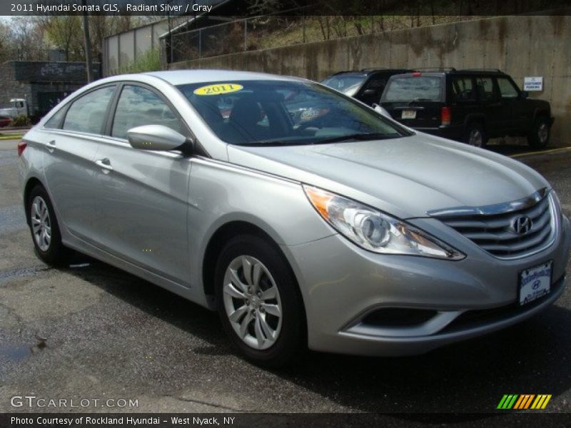 Radiant Silver / Gray 2011 Hyundai Sonata GLS