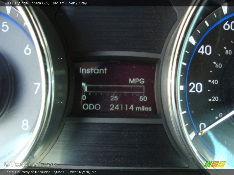 Radiant Silver / Gray 2011 Hyundai Sonata GLS