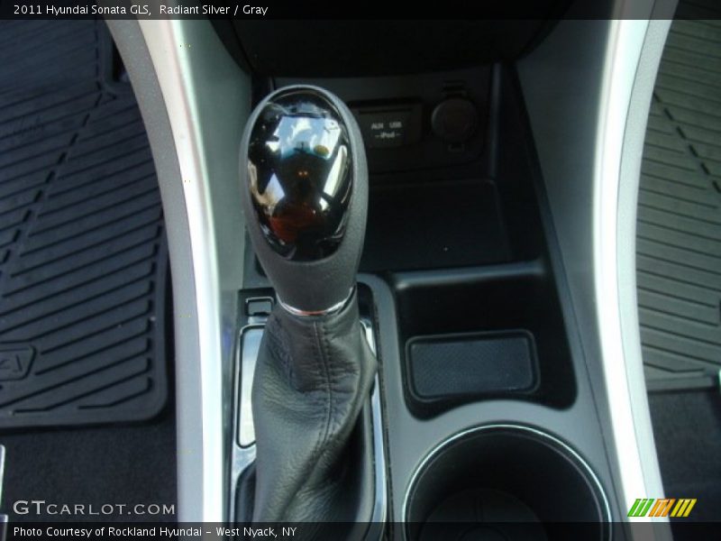 Radiant Silver / Gray 2011 Hyundai Sonata GLS