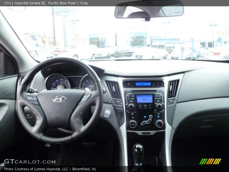 Pacific Blue Pearl / Gray 2011 Hyundai Sonata SE