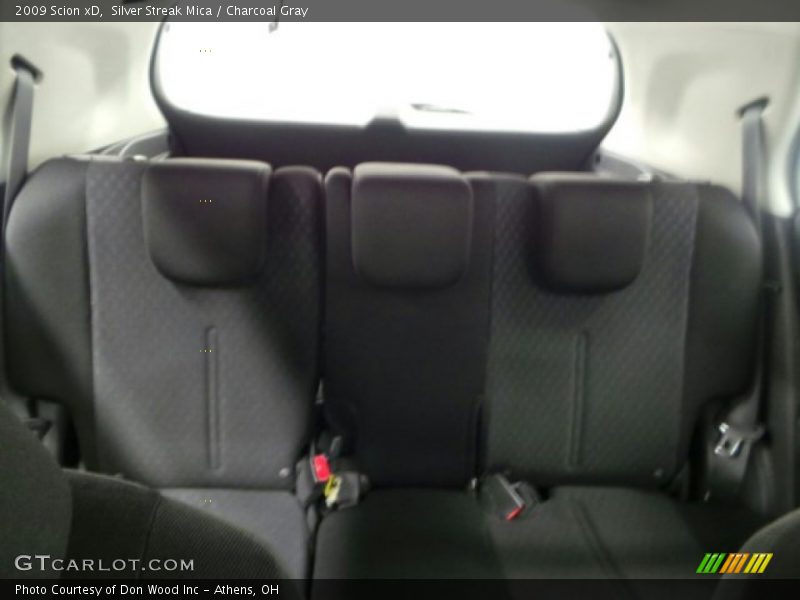 Silver Streak Mica / Charcoal Gray 2009 Scion xD