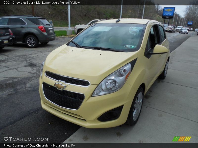Lemonade / Yellow/Yellow 2014 Chevrolet Spark LS