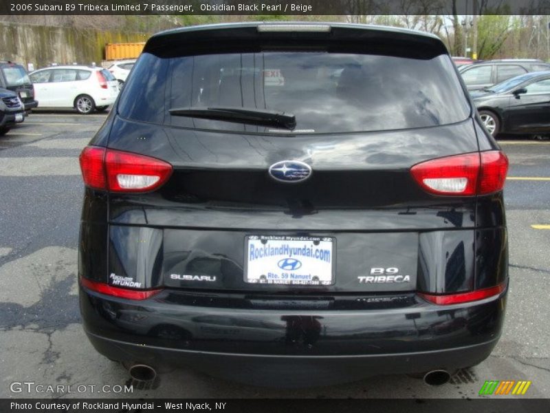Obsidian Black Pearl / Beige 2006 Subaru B9 Tribeca Limited 7 Passenger