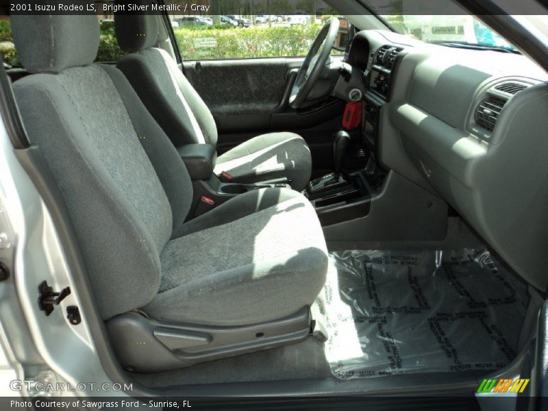 Bright Silver Metallic / Gray 2001 Isuzu Rodeo LS