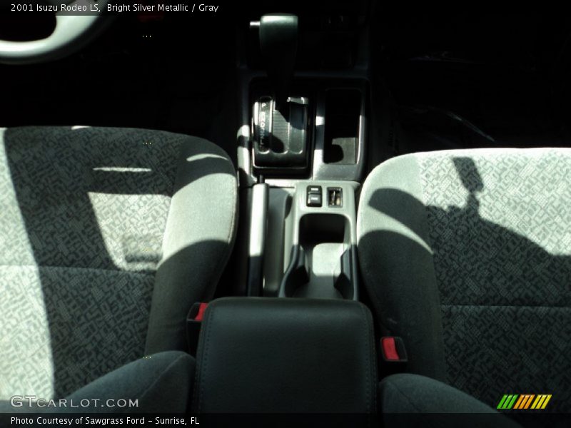 Bright Silver Metallic / Gray 2001 Isuzu Rodeo LS