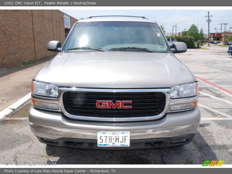 Pewter Metallic / Neutral/Shale 2002 GMC Yukon SLT