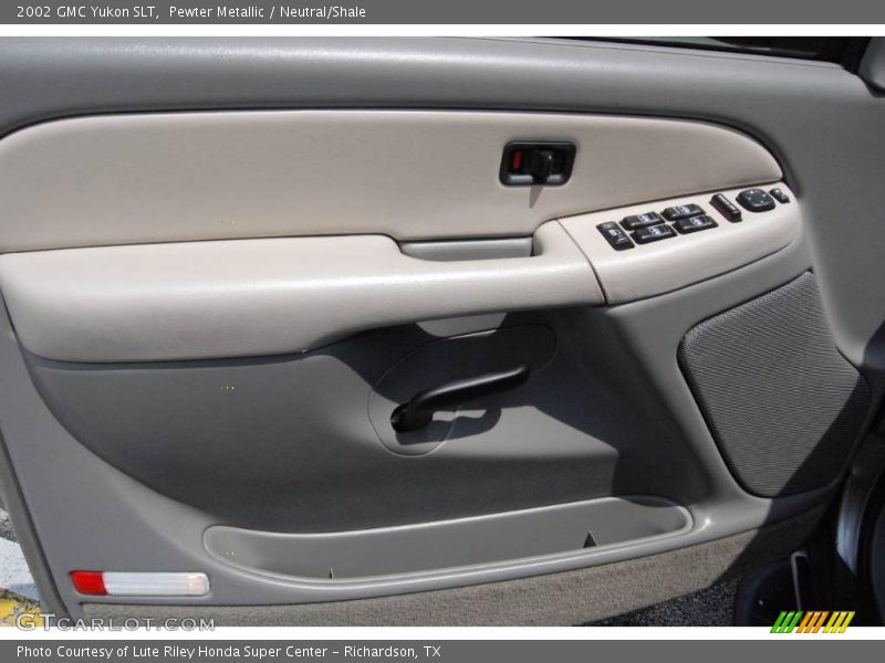 Pewter Metallic / Neutral/Shale 2002 GMC Yukon SLT