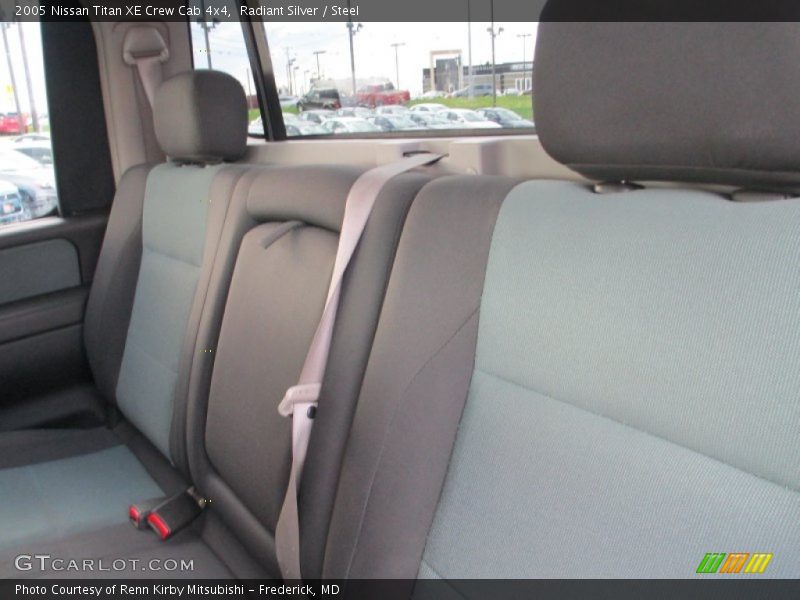 Radiant Silver / Steel 2005 Nissan Titan XE Crew Cab 4x4