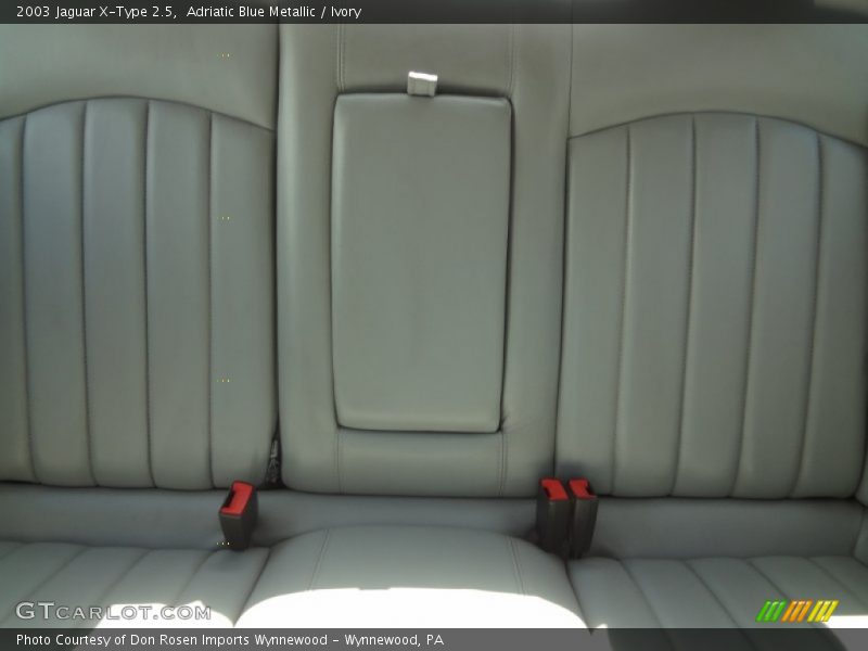 Adriatic Blue Metallic / Ivory 2003 Jaguar X-Type 2.5