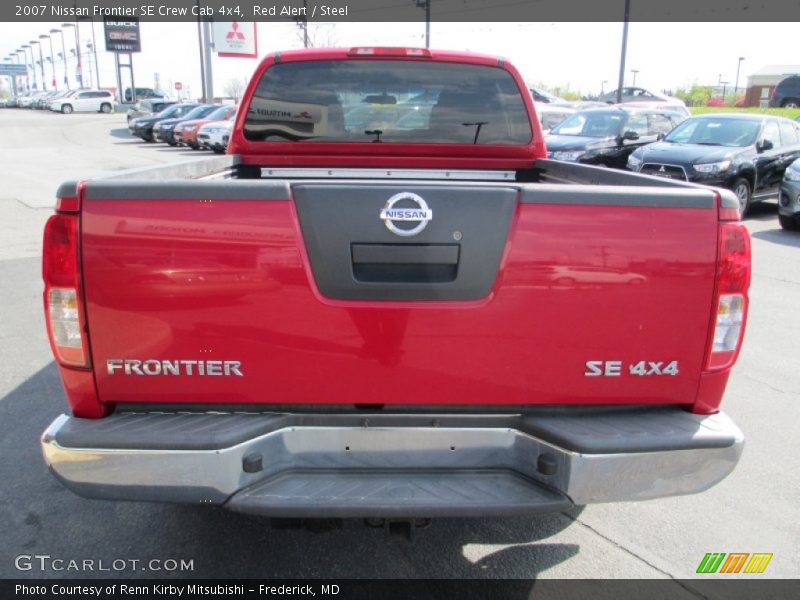 Red Alert / Steel 2007 Nissan Frontier SE Crew Cab 4x4