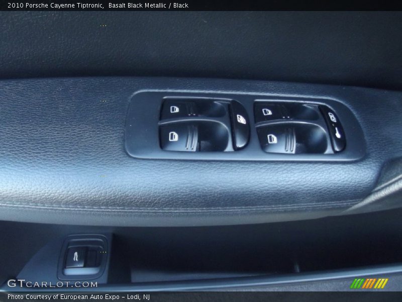 Basalt Black Metallic / Black 2010 Porsche Cayenne Tiptronic