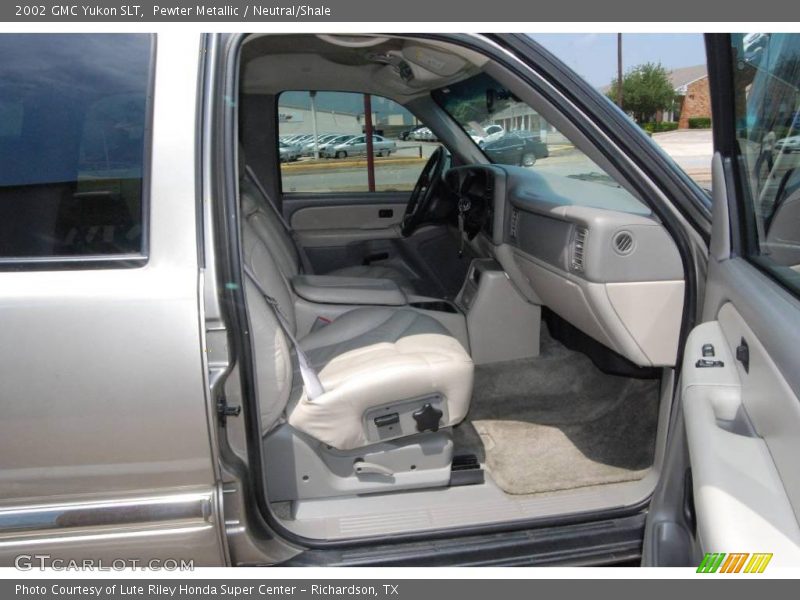 Pewter Metallic / Neutral/Shale 2002 GMC Yukon SLT