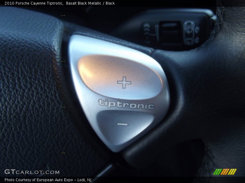 Basalt Black Metallic / Black 2010 Porsche Cayenne Tiptronic