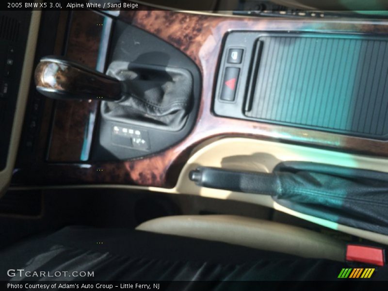 Alpine White / Sand Beige 2005 BMW X5 3.0i