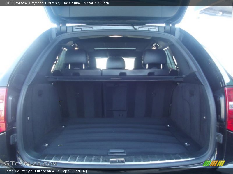 Basalt Black Metallic / Black 2010 Porsche Cayenne Tiptronic