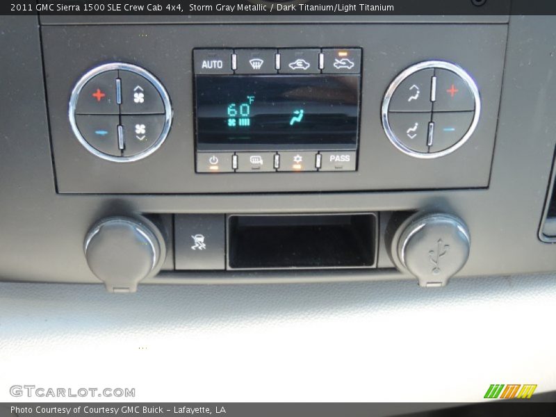Storm Gray Metallic / Dark Titanium/Light Titanium 2011 GMC Sierra 1500 SLE Crew Cab 4x4