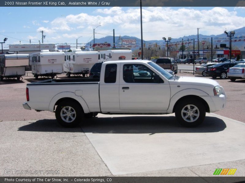 Avalanche White / Gray 2003 Nissan Frontier XE King Cab