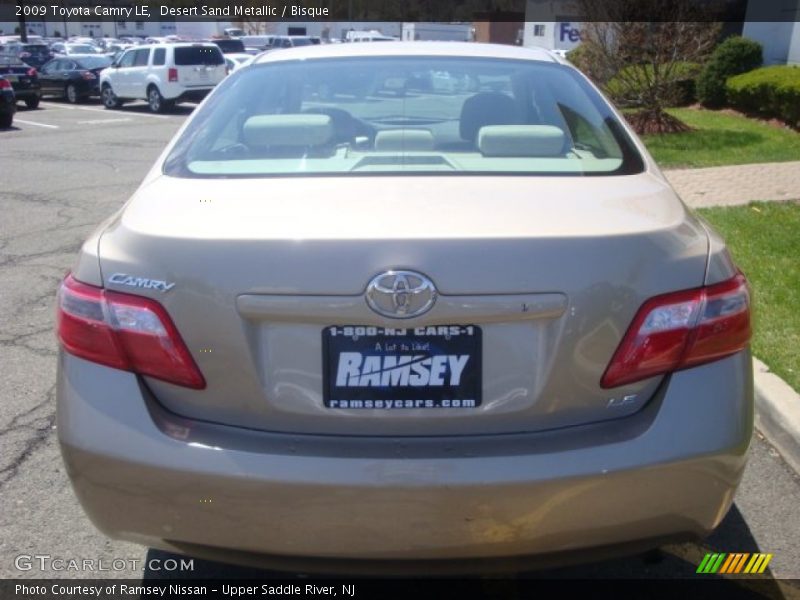 Desert Sand Metallic / Bisque 2009 Toyota Camry LE