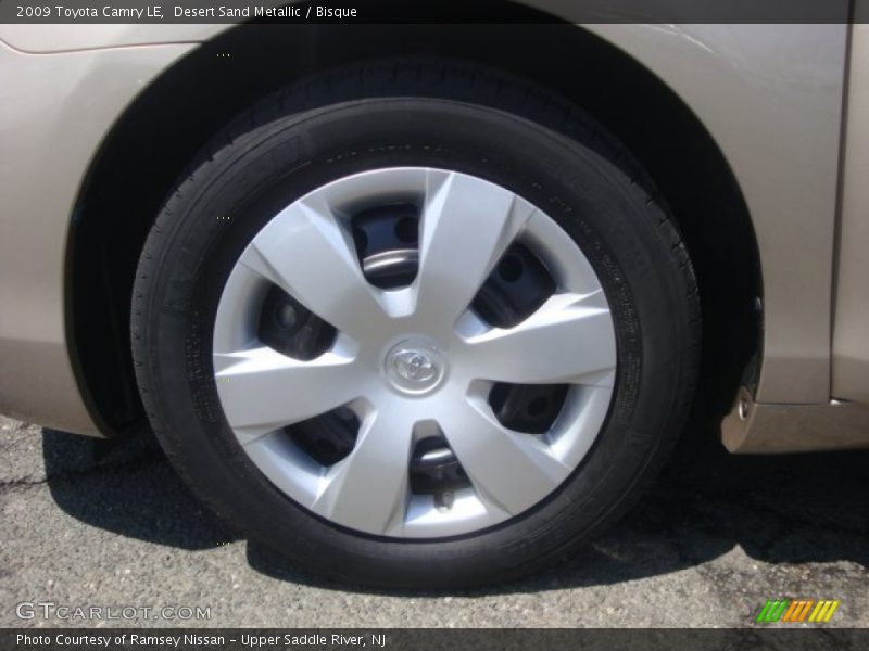 Desert Sand Metallic / Bisque 2009 Toyota Camry LE