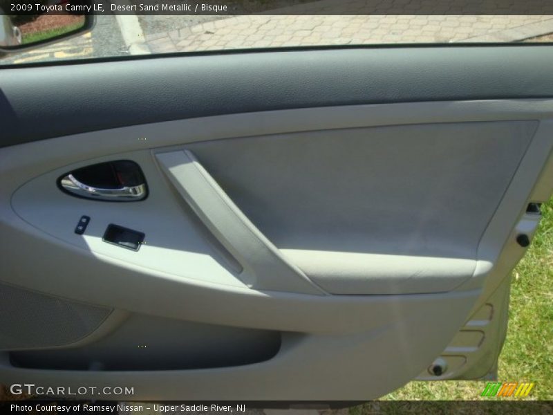 Desert Sand Metallic / Bisque 2009 Toyota Camry LE