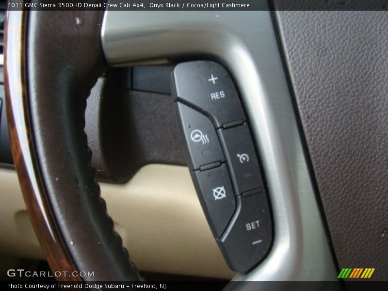 Onyx Black / Cocoa/Light Cashmere 2011 GMC Sierra 3500HD Denali Crew Cab 4x4