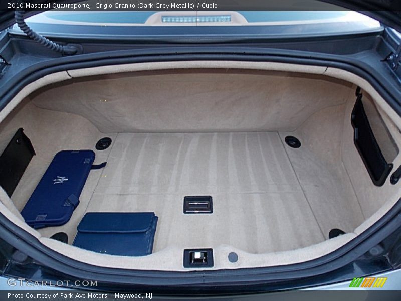 Grigio Granito (Dark Grey Metallic) / Cuoio 2010 Maserati Quattroporte