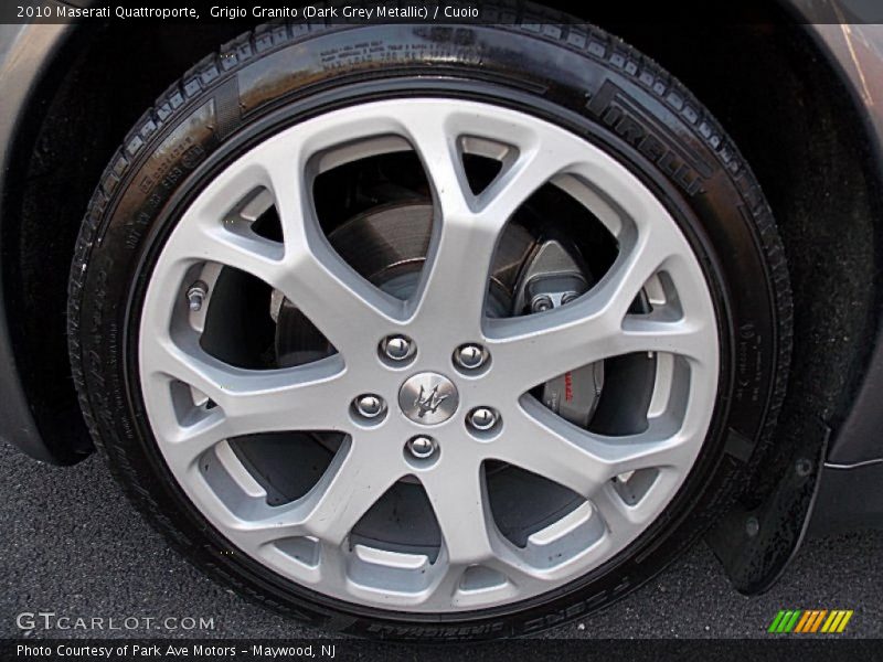 Grigio Granito (Dark Grey Metallic) / Cuoio 2010 Maserati Quattroporte