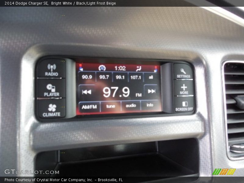 Bright White / Black/Light Frost Beige 2014 Dodge Charger SE