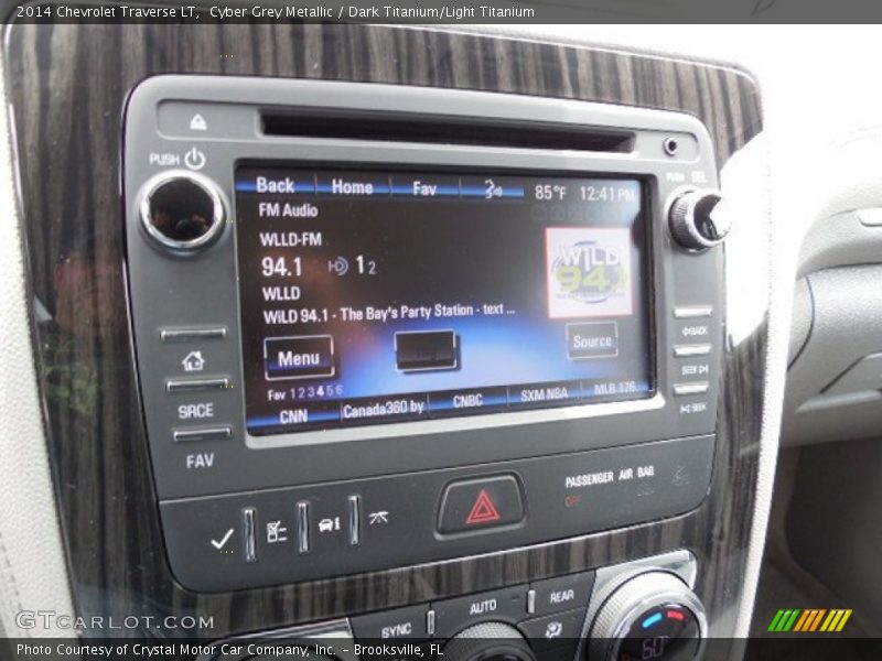 Cyber Grey Metallic / Dark Titanium/Light Titanium 2014 Chevrolet Traverse LT