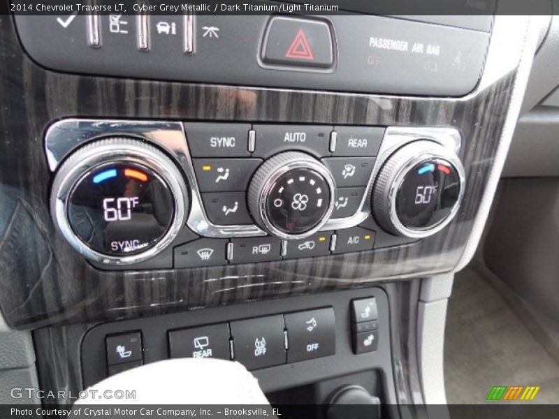 Cyber Grey Metallic / Dark Titanium/Light Titanium 2014 Chevrolet Traverse LT