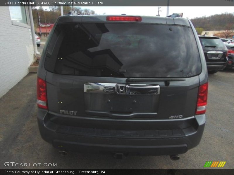 Polished Metal Metallic / Black 2011 Honda Pilot EX 4WD