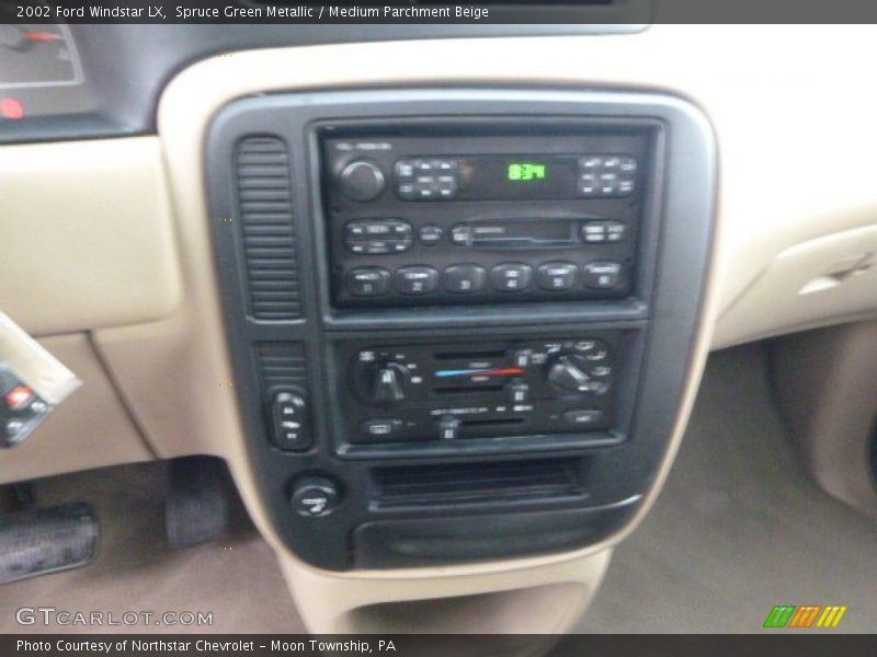Spruce Green Metallic / Medium Parchment Beige 2002 Ford Windstar LX